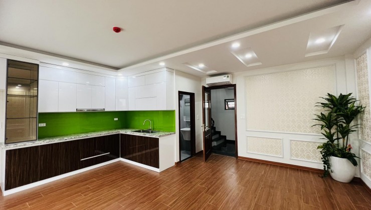 ??? THẬT 100% TÒA VP MẶT PHỐ NGUYỄN KHANG MỚI ĐEP TƯƠNG LAI VỊ TRÍ KIM CƯƠNG 70m2 x 8T, MT 6m SỔ ĐẸP, hơn 36 tỷ